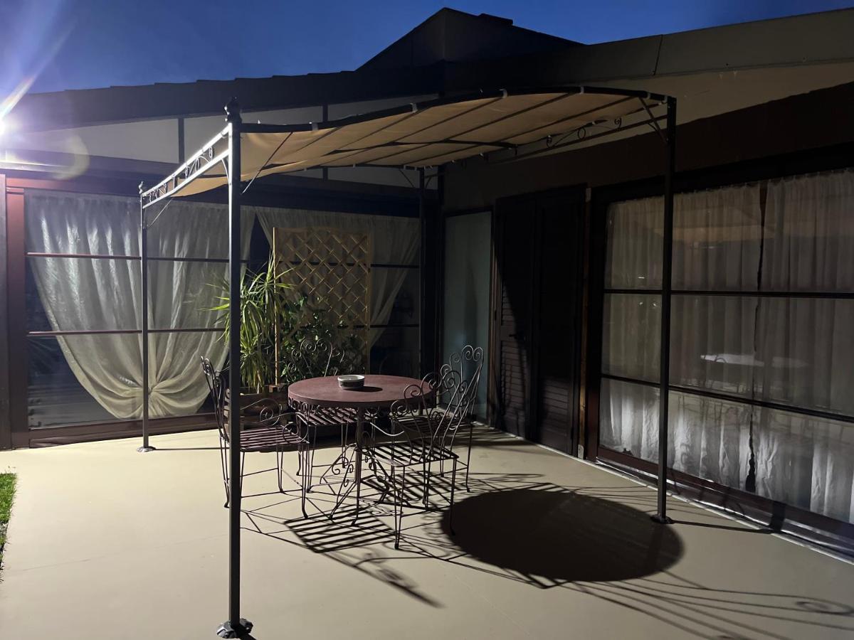 A Lu Fanizza Bed & Breakfast Cutrofiano Exterior photo