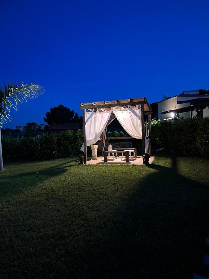 A Lu Fanizza Bed & Breakfast Cutrofiano Exterior photo